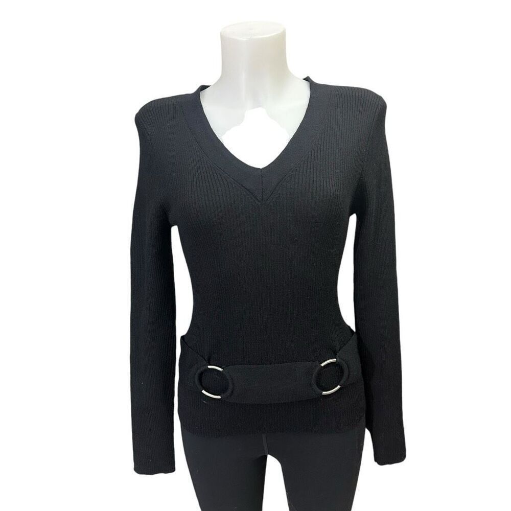 Mercer & MadisonāBlackā Ribbed Knit V Neck Merino Wool Belted Sweater Medium